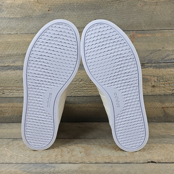 adidas Bravado Mid Women's Skateboarding Casual Canvas Shoe Beige White - Picture 6 of 10